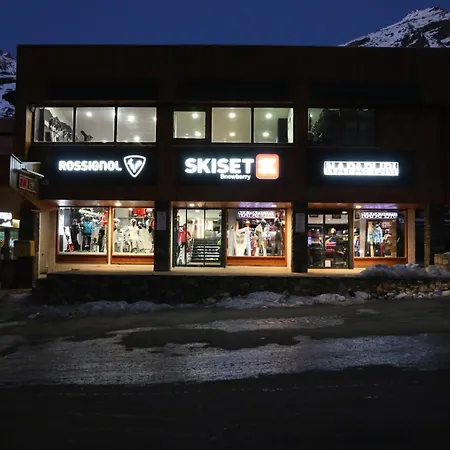 Résidence Trois Vallees - - Agreable 4 Personnes Expose Est Proche Commerce Mae-1014